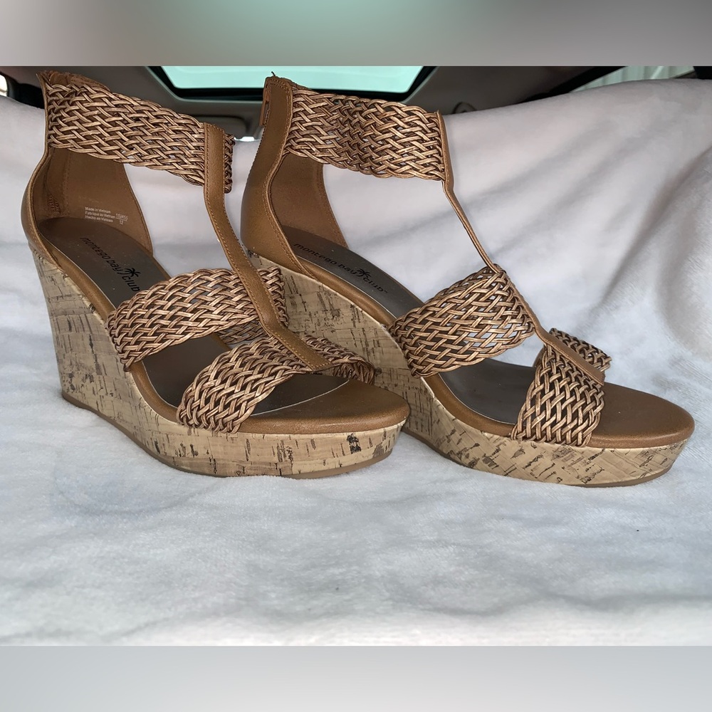 Women's Tan Woven Platform Sandals